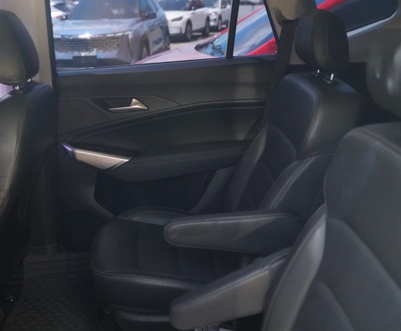 Jac JS8 2023