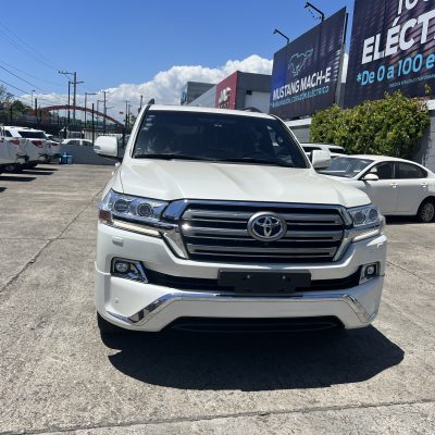 Toyota Land Cruiser VXR 2018