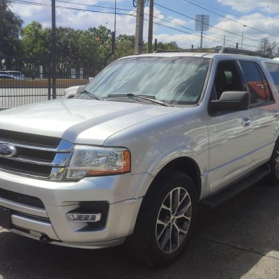 Ford Expedition XLT Gris Plata 2016