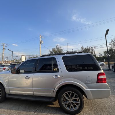 Ford Expedition XLT 2016 – Gris