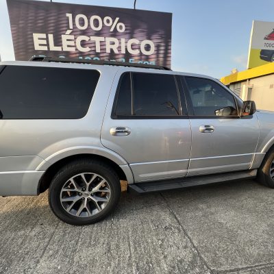 Ford Expedition XLT 2016 – Gris