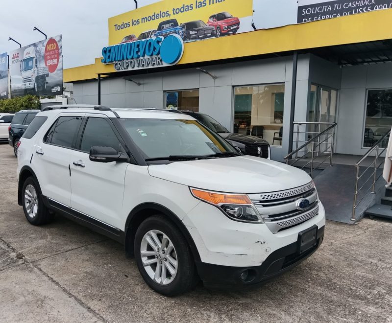 Ford Explorer XLT 2015